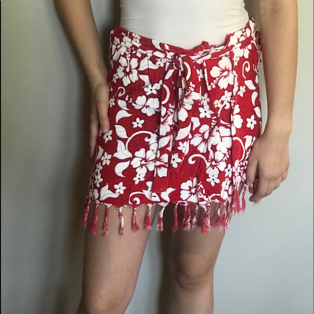 ✨Hawaiian flower skirt✨